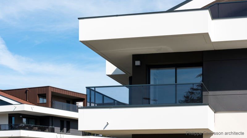 mmm maison collective balcon design